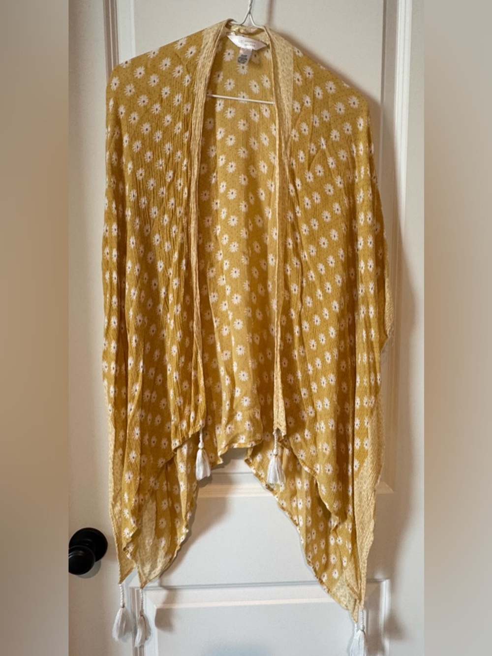 LC Lauren Conrad Yellow Daisy Print Kimono